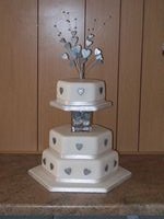 Hexaginal wedding cake